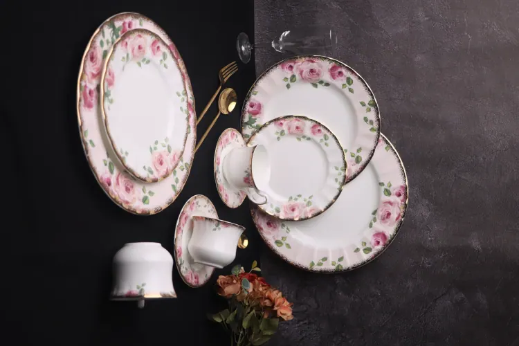 Premium Bone China 32 Pieces Dinner Set- Rosée